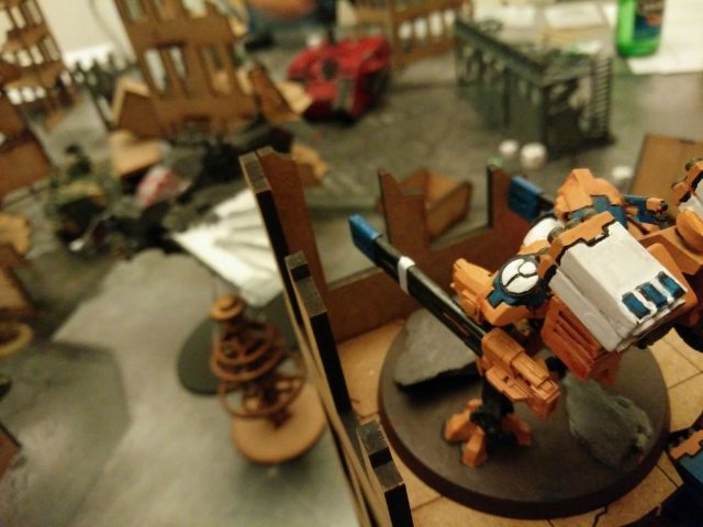 Tau Broadsides survey the battlefield from up high