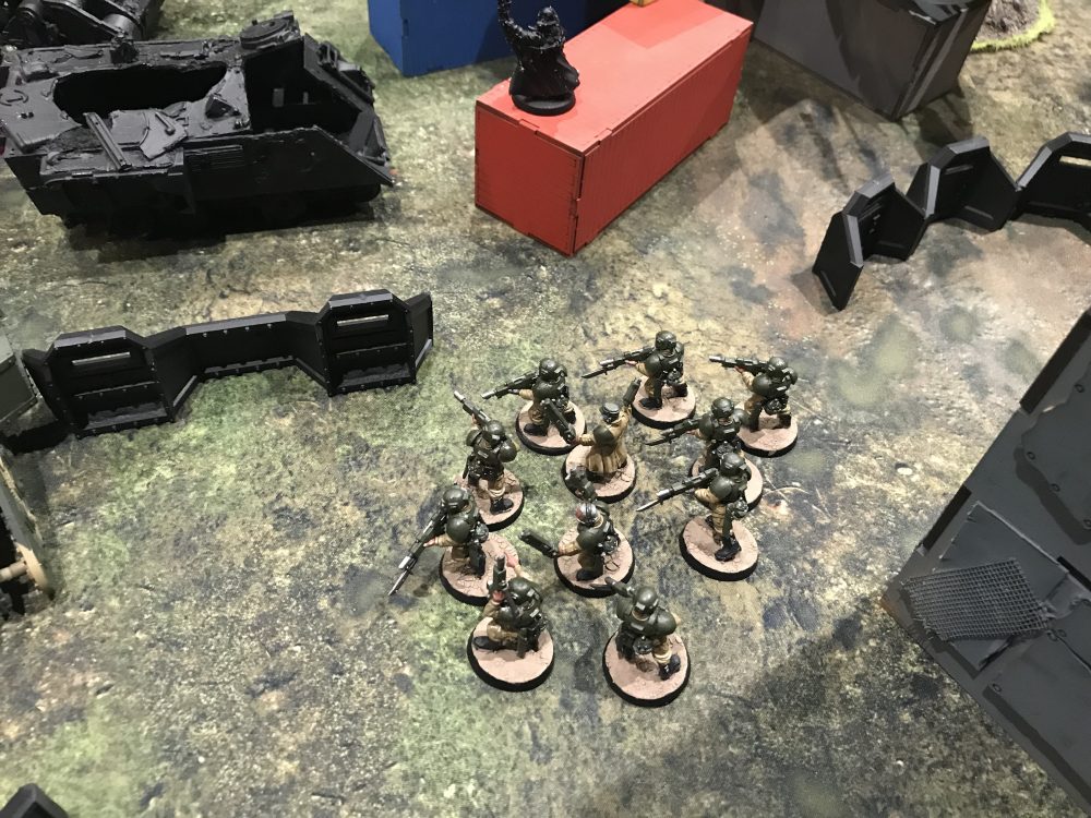 Warlord and Guardsmen now out of their Chimera - Ynnari vs Astra Militarum