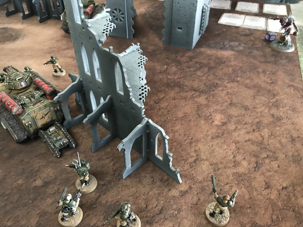 Genestealers are no more on the right flank